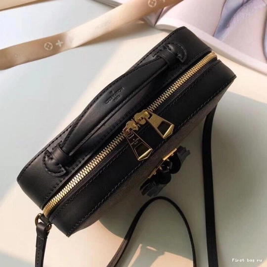 Frstbag ru SAINTONGE VUITTON LOUIS 0816